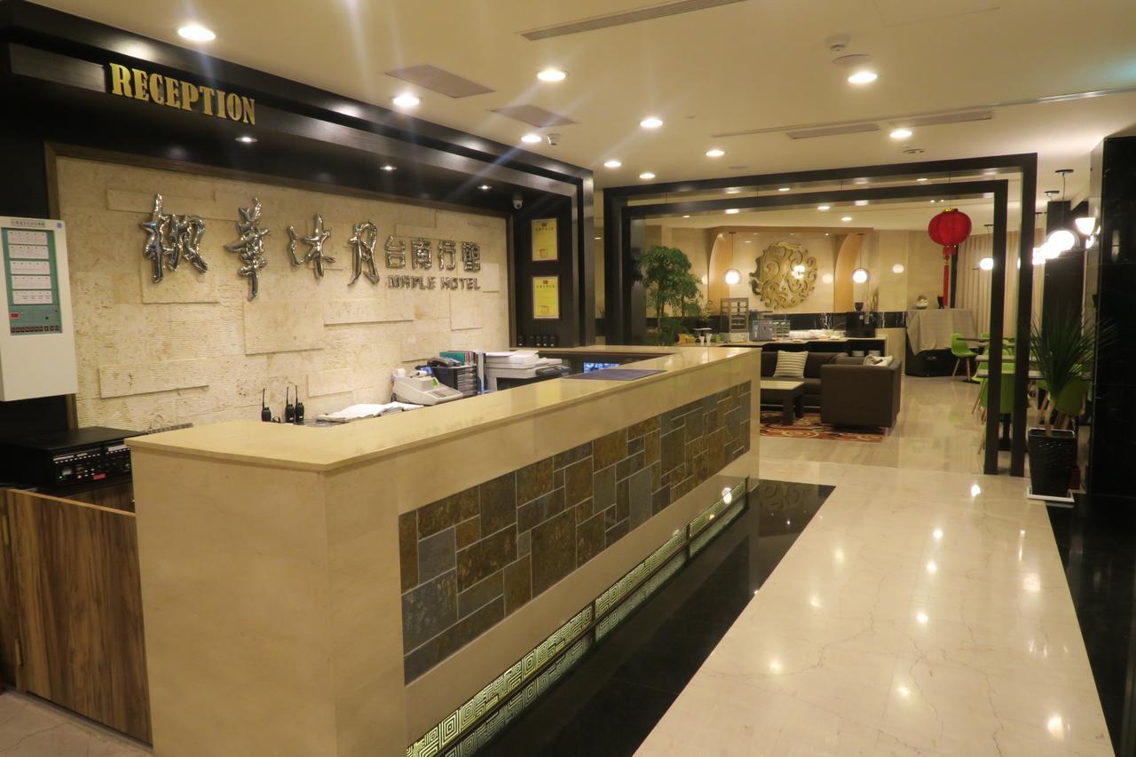 Maple Hotel Tajnan Kültér fotó