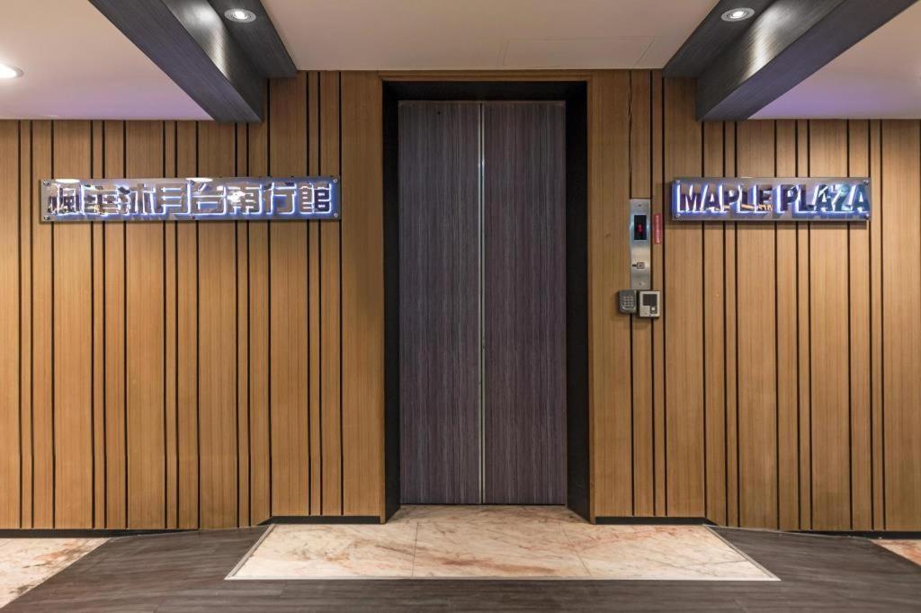 Maple Hotel Tajnan Kültér fotó